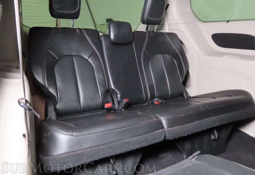 2022 Chrysler Pacifica Touring L - Image 49