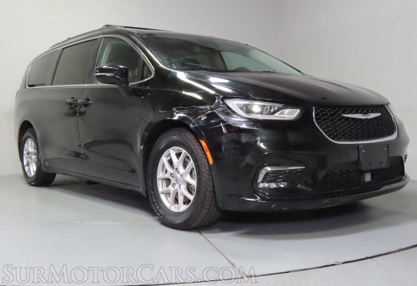 2022 Chrysler Pacifica Touring L - Image 4