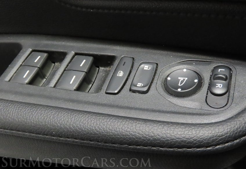 2025 Honda Odyssey EX-L - Image 23
