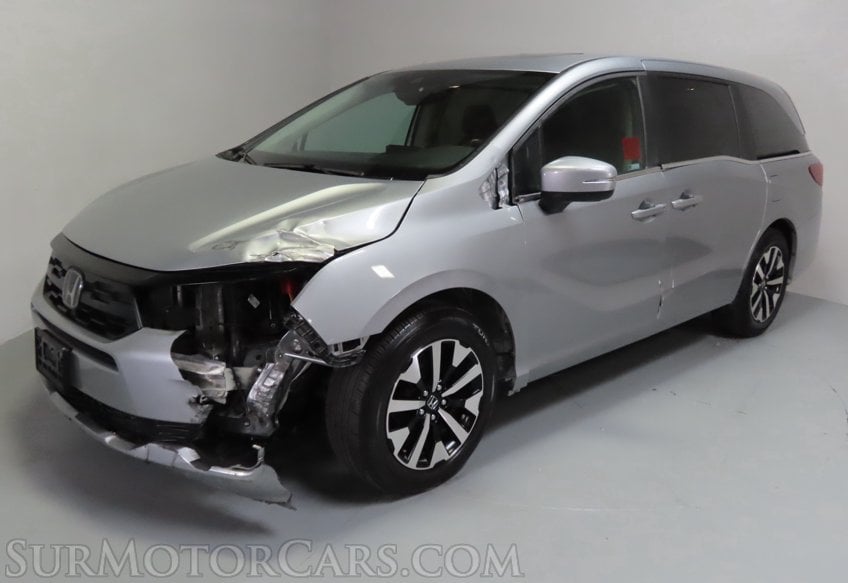 2025 Honda Odyssey EX-L - Image 2