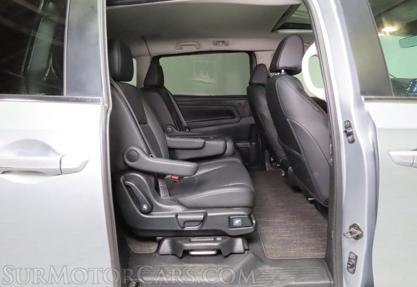 2025 Honda Odyssey EX-L - Image 40