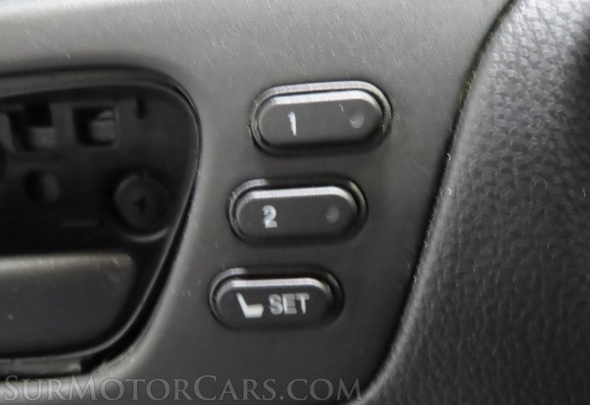 2025 Honda Odyssey EX-L - Image 22