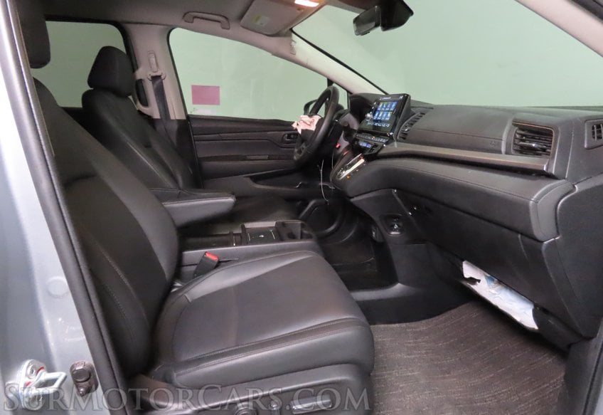 2025 Honda Odyssey EX-L - Image 37
