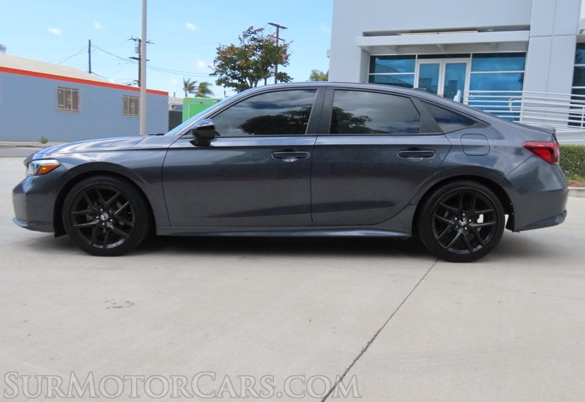 2025 Honda Civic Sport - Image 5