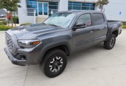 2023 Toyota Tacoma TRD Off-Road - Image 1
