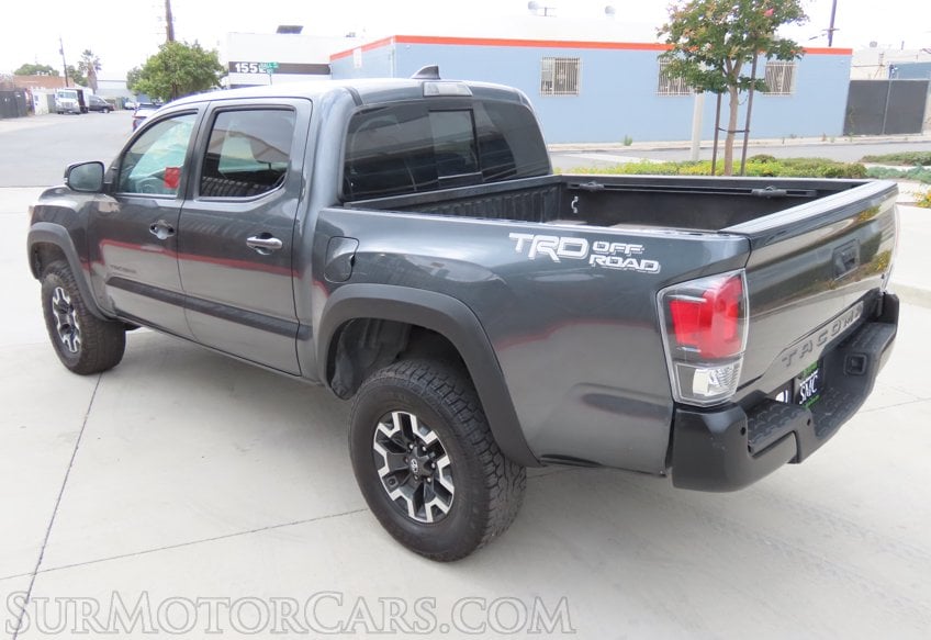 2023 Toyota Tacoma TRD Off-Road - Image 10