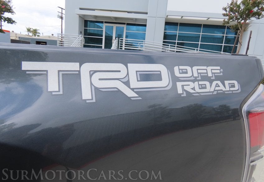 2023 Toyota Tacoma TRD Off-Road - Image 15