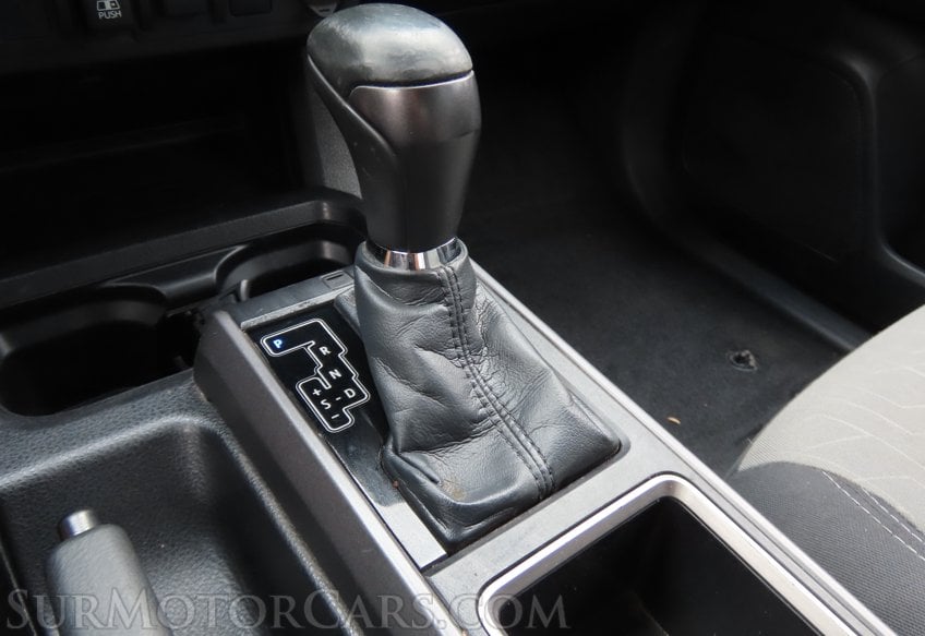 2023 Toyota Tacoma TRD Off-Road - Image 43