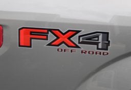 2020 Ford F-150 4x4 XLT - Image 26