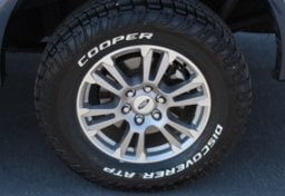 2019 Ford F-150 4x4 XL - Image 26
