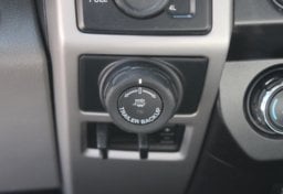 2019 Ford F-150 4x4 XL - Image 65