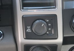 2019 Ford F-150 4x4 XL - Image 64