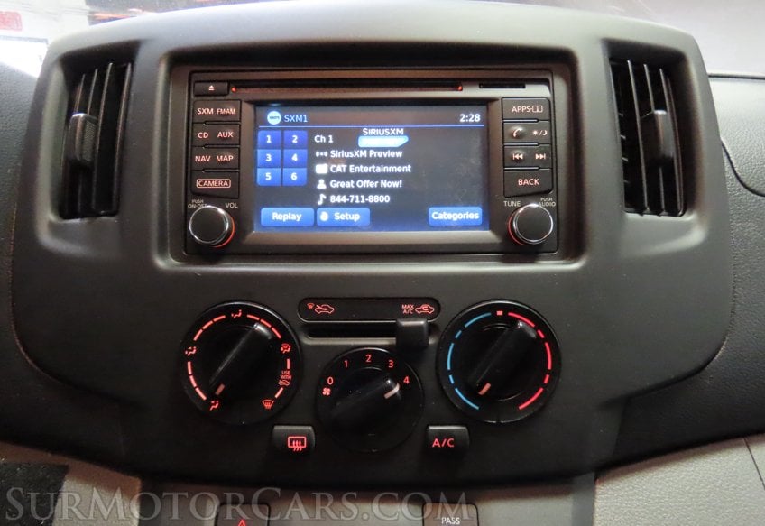 2017 Nissan NV200 SV - Image 10