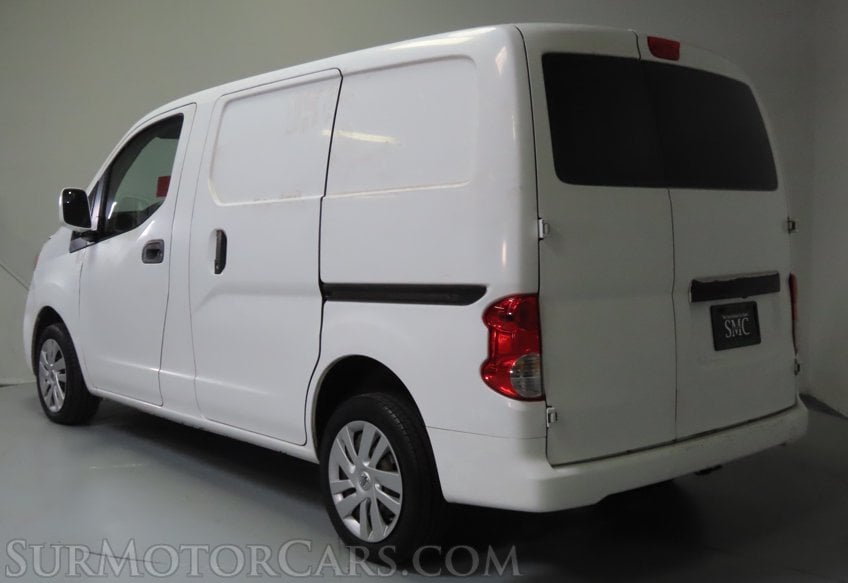 2017 Nissan NV200 SV - Image 5