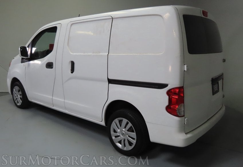 2017 Nissan NV200 SV - Image 6