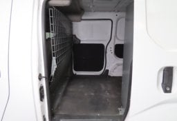 2017 Nissan NV200 SV - Image 31