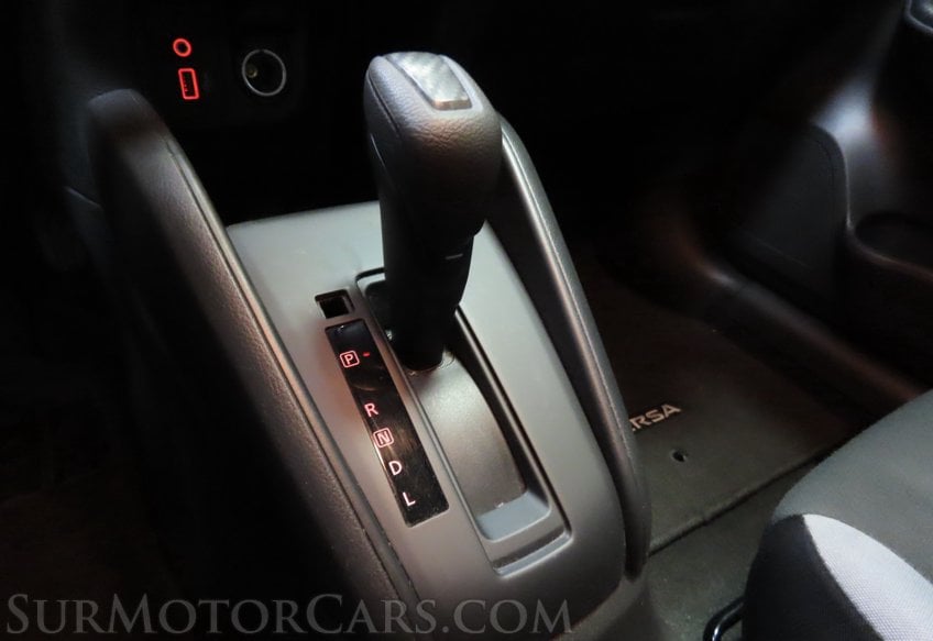 2025 Nissan Versa S - Image 16