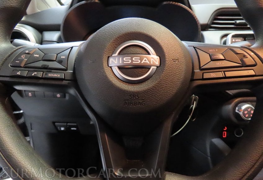 2025 Nissan Versa S - Image 24