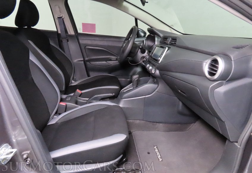 2025 Nissan Versa S - Image 39