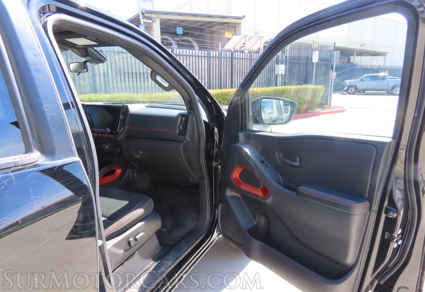 2026 Nissan Frontier PRO-4X - Image 18