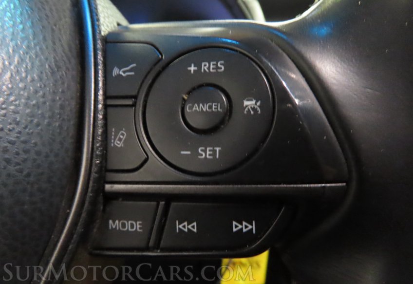 2021 Toyota Camry SE - Image 25