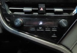 2021 Toyota Camry SE - Image 19