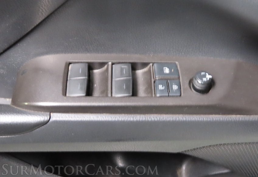 2021 Toyota Camry SE - Image 43
