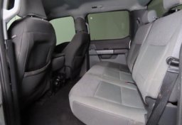 2025 Ford F-150 XLT - Image 41