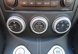 2017 Nissan 370Z Sport - Image 17