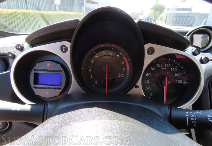 2017 Nissan 370Z Sport - Image 26