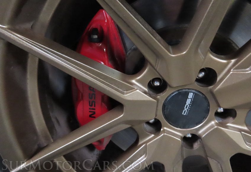 2017 Nissan 370Z Sport - Image 12