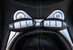 2017 Nissan 370Z Sport - Image 22