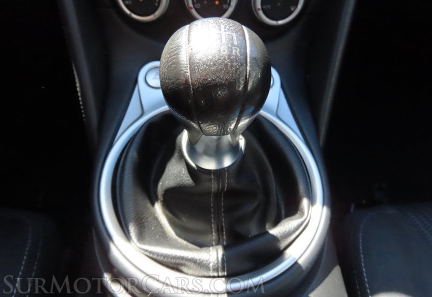 2017 Nissan 370Z Sport - Image 14