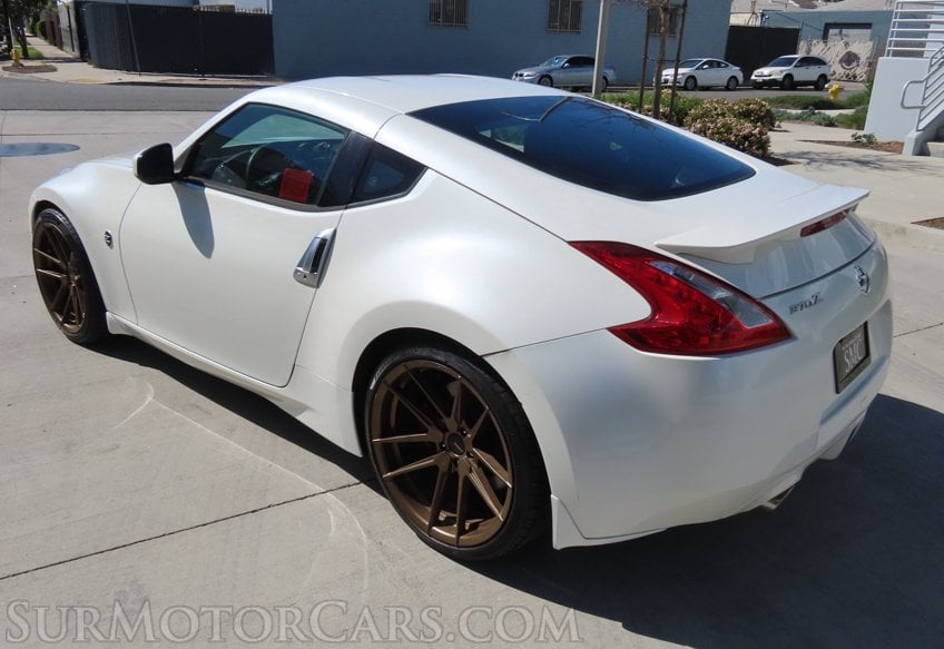 2017 Nissan 370Z Sport - Image 9