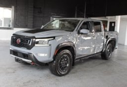 2022 Nissan Frontier - Image 4
