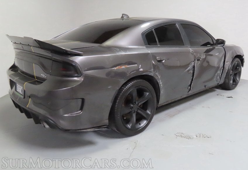 2019 Dodge Charger R/T - Image 9