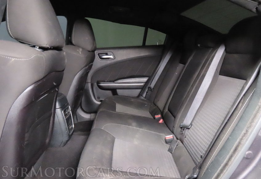 2019 Dodge Charger R/T - Image 33