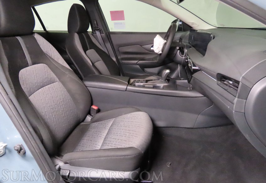 2026 Nissan Sentra SV - Image 17
