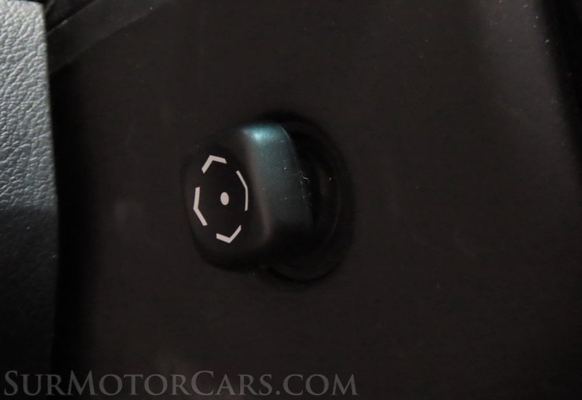 2011 Lexus RX 350 - Image 31