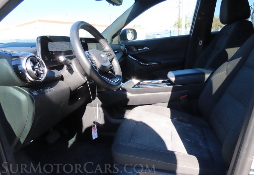 2025 Chevrolet Equinox LT - Image 28
