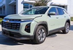 2025 Chevrolet Equinox LT - Image 4