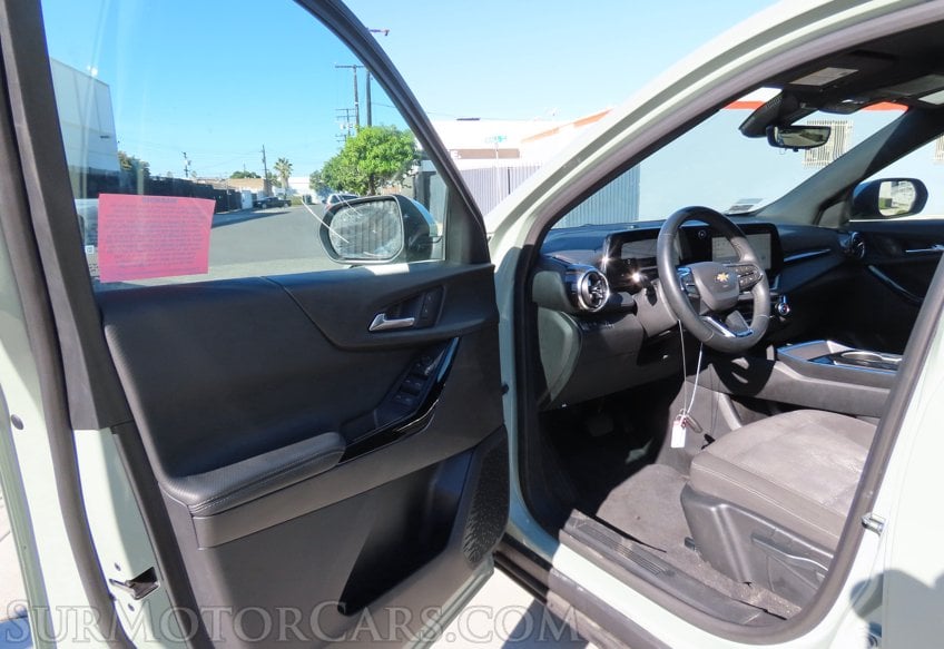 2025 Chevrolet Equinox LT - Image 31
