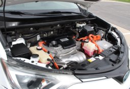 2017 Toyota RAV4 Hybrid. XLE - Image 61